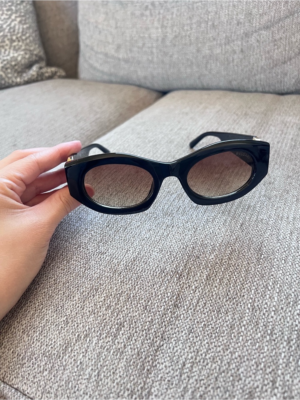 Bvlgari Calla BV40049I Black Oval Sunglasses with Gold Accent - Picture 4 of 8